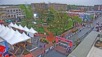 Weather camera view of Walton�s 5 & 10.