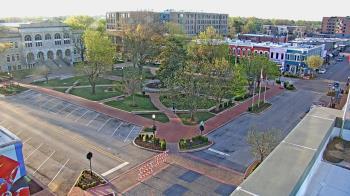 Weather camera view of Walton�s 5 & 10.