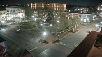 Weather camera view of Walton�s 5 & 10.