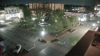 Weather camera view of Walton�s 5 & 10.