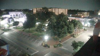 Weather camera view of Walton�s 5 & 10.