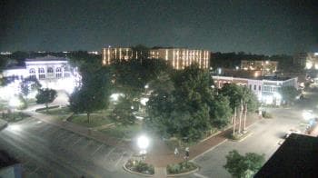 Weather camera view of Walton�s 5 & 10.