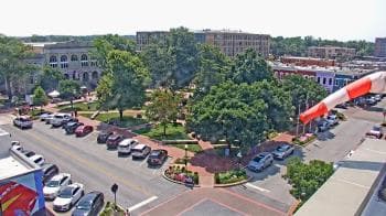 Weather camera view of Walton�s 5 & 10.