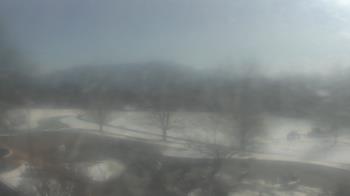 Weather camera view of Big Island Elementary School.