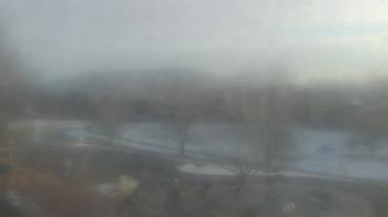 Weather camera view of Big Island Elementary School.