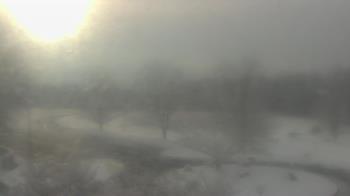 Weather camera view of Big Island Elementary School.