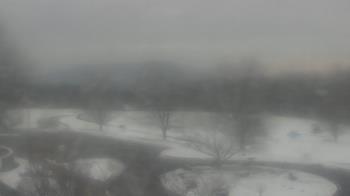 Weather camera view of Big Island Elementary School.