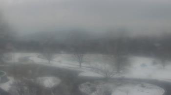 Weather camera view of Big Island Elementary School.