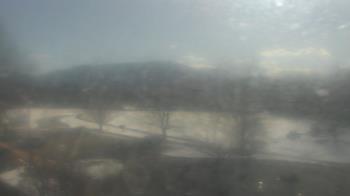 Weather camera view of Big Island Elementary School.