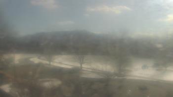 Weather camera view of Big Island Elementary School.