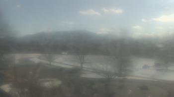 Weather camera view of Big Island Elementary School.