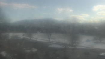 Weather camera view of Big Island Elementary School.