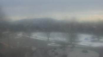 Weather camera view of Big Island Elementary School.