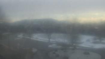 Weather camera view of Big Island Elementary School.