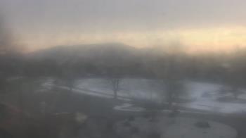 Weather camera view of Big Island Elementary School.