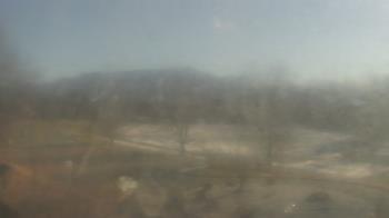 Weather camera view of Big Island Elementary School.