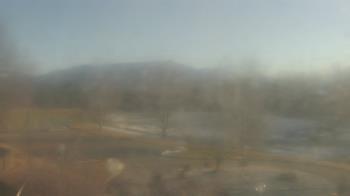 Weather camera view of Big Island Elementary School.