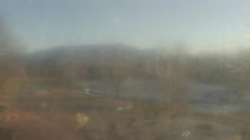 Weather camera view of Big Island Elementary School.