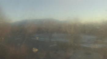 Weather camera view of Big Island Elementary School.