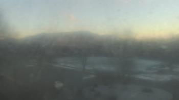 Weather camera view of Big Island Elementary School.