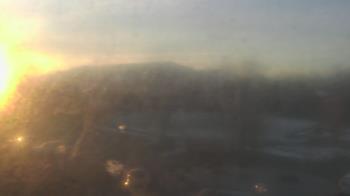 Weather camera view of Big Island Elementary School.