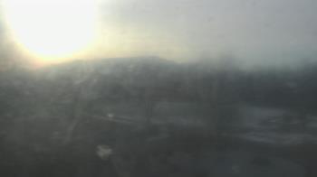 Weather camera view of Big Island Elementary School.