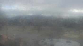 Weather camera view of Big Island Elementary School.