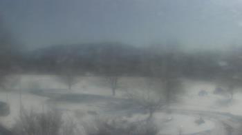 Weather camera view of Big Island Elementary School.