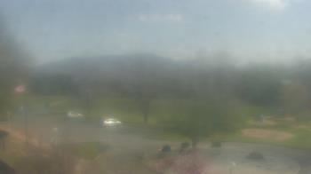 Weather camera view of Big Island Elementary School.