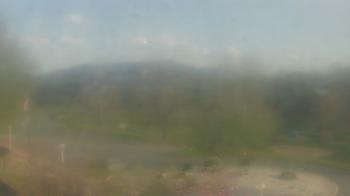 Weather camera view of Big Island Elementary School.