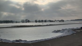 Weather camera view of Maconaquah School Corporation.