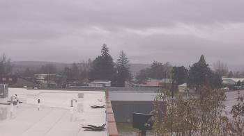 Weather camera view of Bridgeport High School.