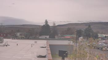 Weather camera view of Bridgeport High School.