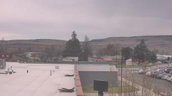 Weather camera view of Bridgeport High School.