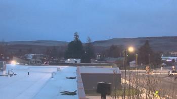 Weather camera view of Bridgeport High School.