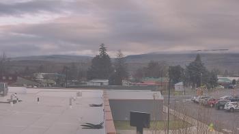 Weather camera view of Bridgeport High School.