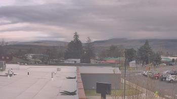 Weather camera view of Bridgeport High School.