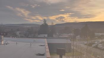 Weather camera view of Bridgeport High School.