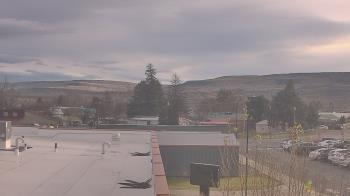 Weather camera view of Bridgeport High School.
