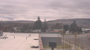 Weather camera view of Bridgeport High School.