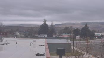 Weather camera view of Bridgeport High School.