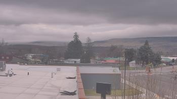 Weather camera view of Bridgeport High School.