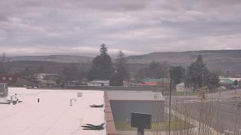 Weather camera view of Bridgeport High School.