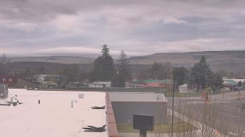 Weather camera view of Bridgeport High School.
