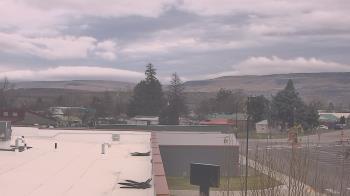 Weather camera view of Bridgeport High School.