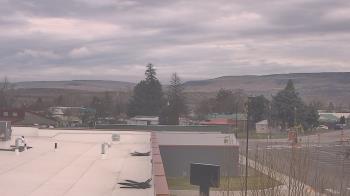 Weather camera view of Bridgeport High School.