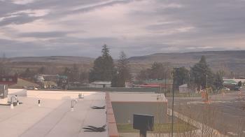 Weather camera view of Bridgeport High School.