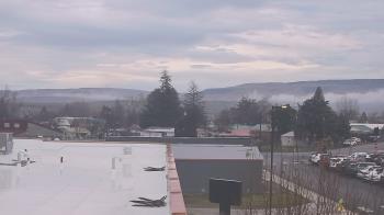 Weather camera view of Bridgeport High School.