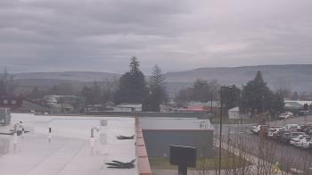 Weather camera view of Bridgeport High School.