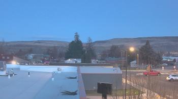 Weather camera view of Bridgeport High School.